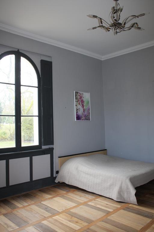 Chateau Castelrives Bessières Kamer foto